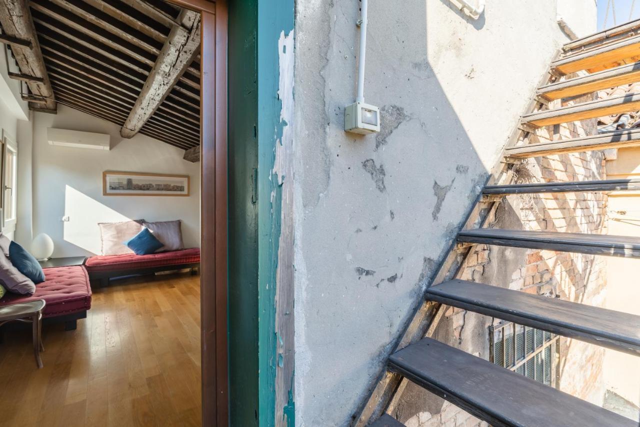 San Marco Vista Sui Tetti Veneziani Apartment Luaran gambar